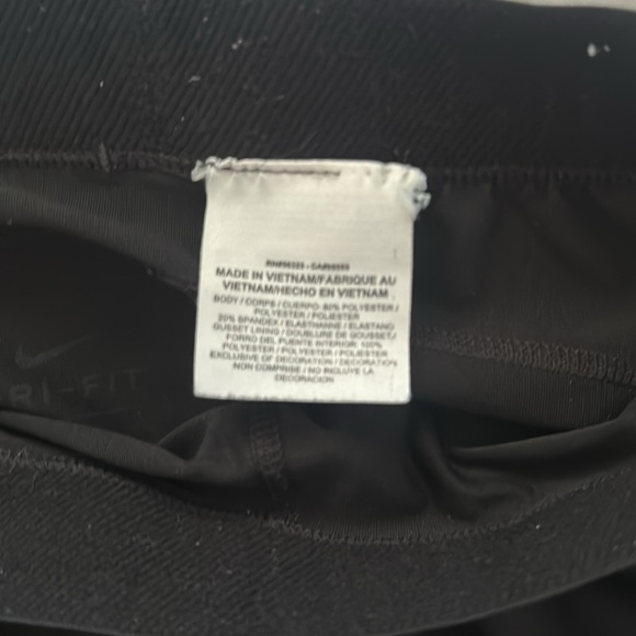 Nike Black Compression Shorts (Size S) - Picture 2 of 4